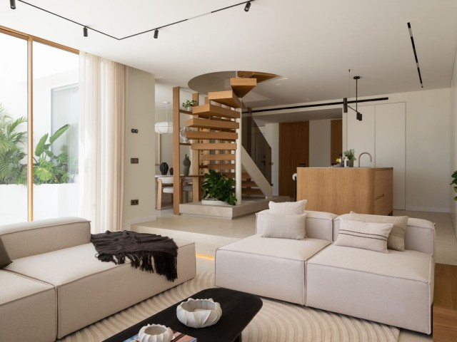 4 Soveroms Rekkehus i Nueva Andalucía