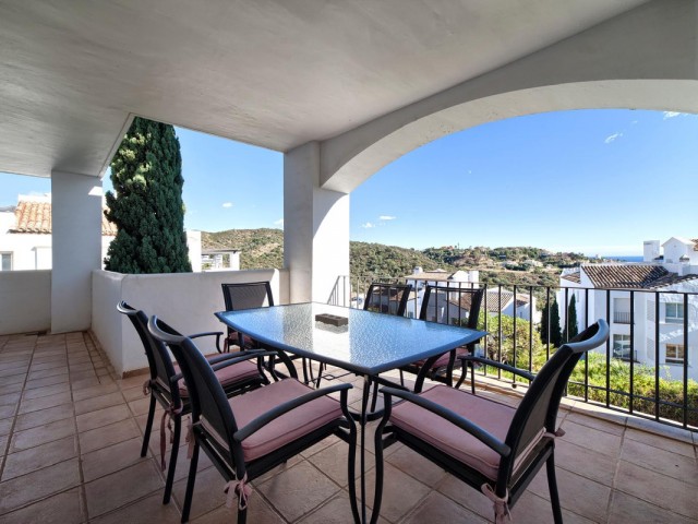 3 Bedrooms Apartment in Benahavís