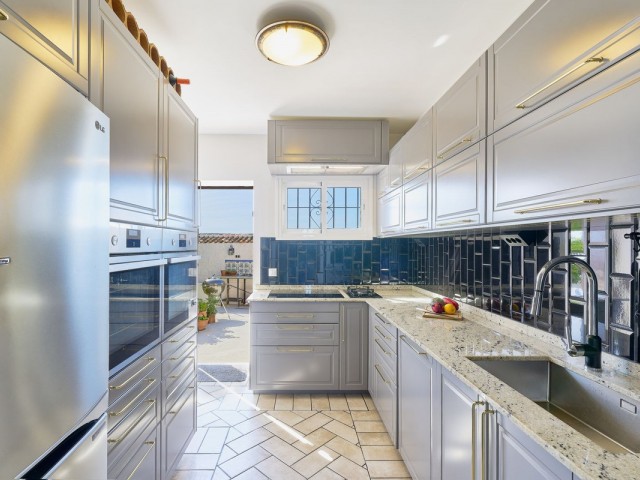 Villa avec 6 Chambres  à Fuengirola