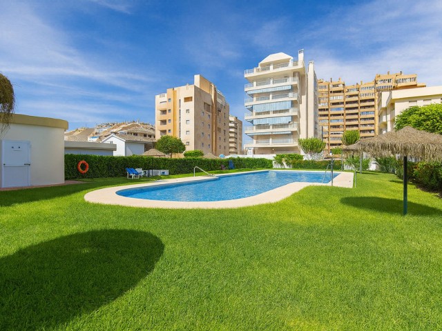 3 Bedrooms Apartment in Los Boliches