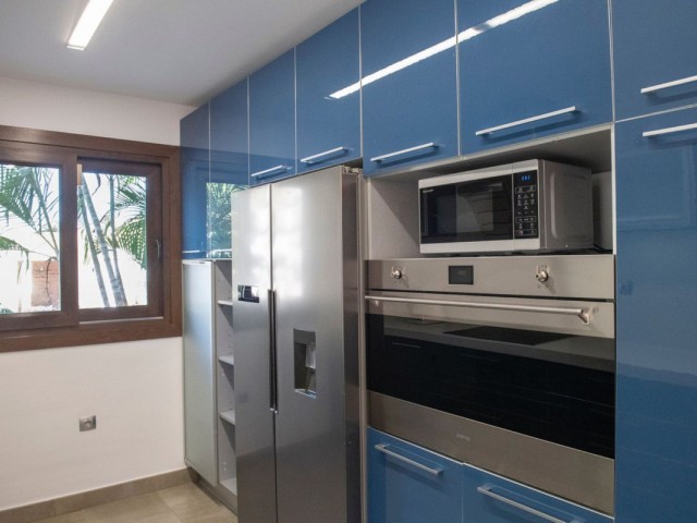 4 Bedrooms Villa in Benalmadena