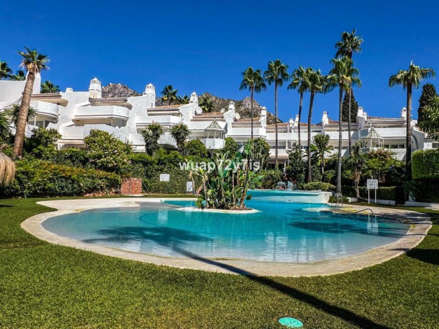 Townhouse, Sierra Blanca, R5161258