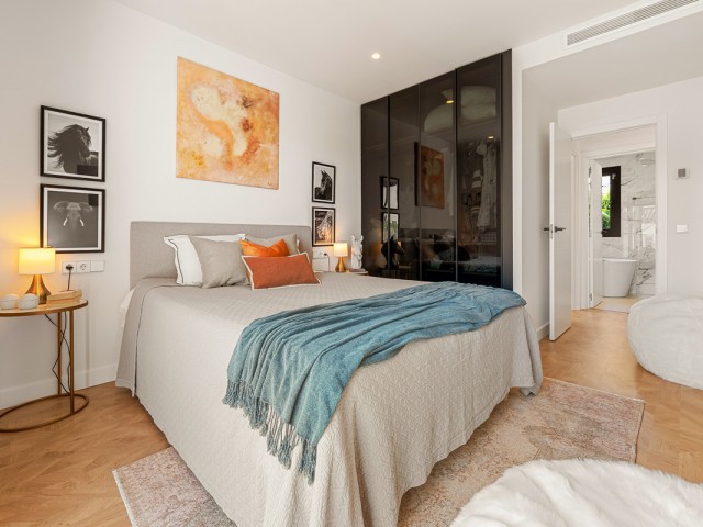 4 Bedrooms Villa in Nueva Andalucía