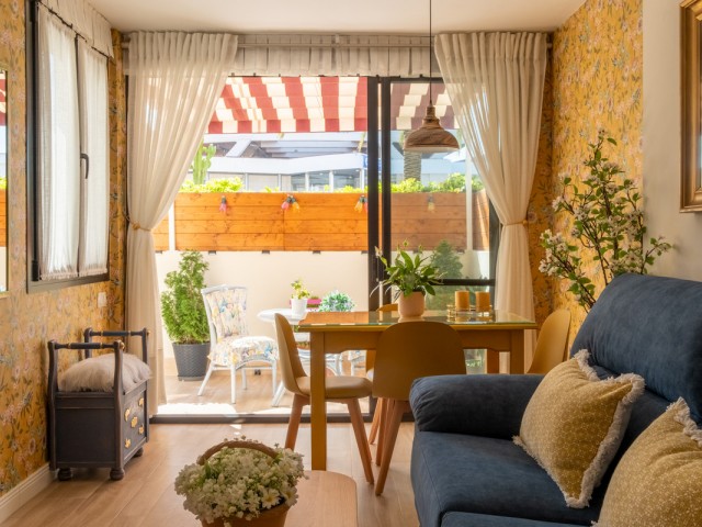 Apartamento con 2 Dormitorios  en Los Alamos