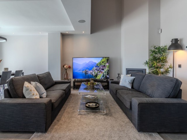 4 Soveroms Rekkehus i Nueva Andalucía