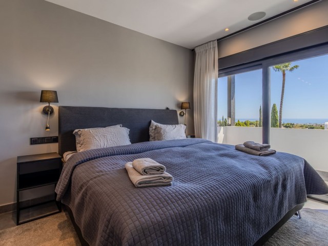 4 Soveroms Rekkehus i Nueva Andalucía