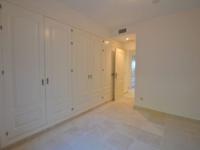 Apartamento, Atalaya, R5162233