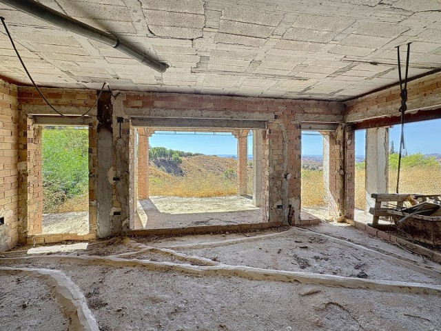 5 Soveroms Villa i Valtocado