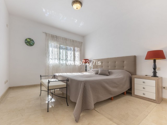2 Makuuhuoneen Huoneisto Estepona