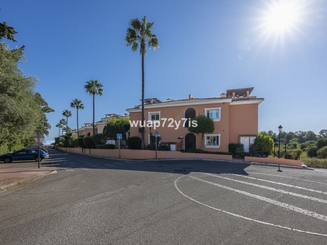 2 Makuuhuoneen Huoneisto Estepona