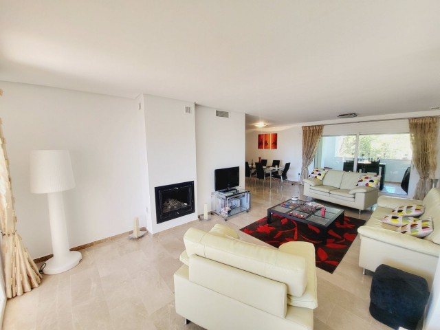 Leilighet, Miraflores, R5162395