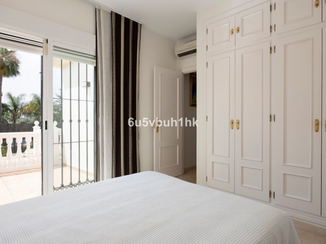 5 Bedrooms Villa in Sierrezuela