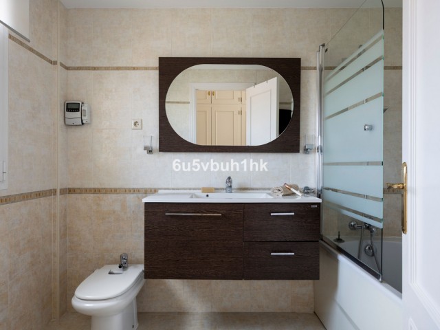 5 Bedrooms Villa in Sierrezuela