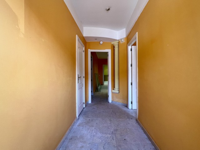 Comercial con 0 Dormitorios  en Guadalmina Alta