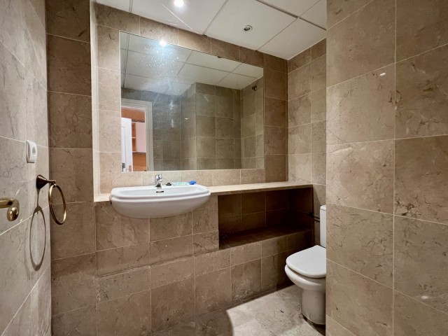 Commercieel in Guadalmina Alta