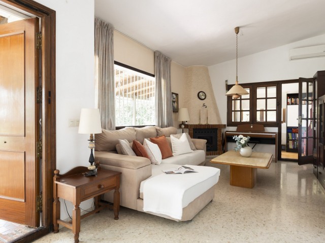 Villa, Cerros del Aguila, R5150305