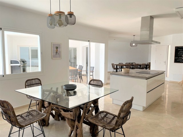 5 Bedrooms Villa in Mijas
