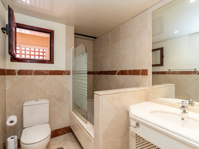 Penthouse avec 3 Chambres  à Marbella