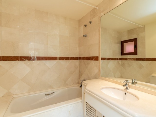 Penthouse avec 3 Chambres  à Marbella