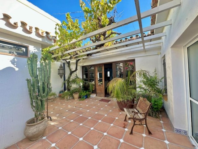 6 Bedrooms Villa in Alhaurín el Grande