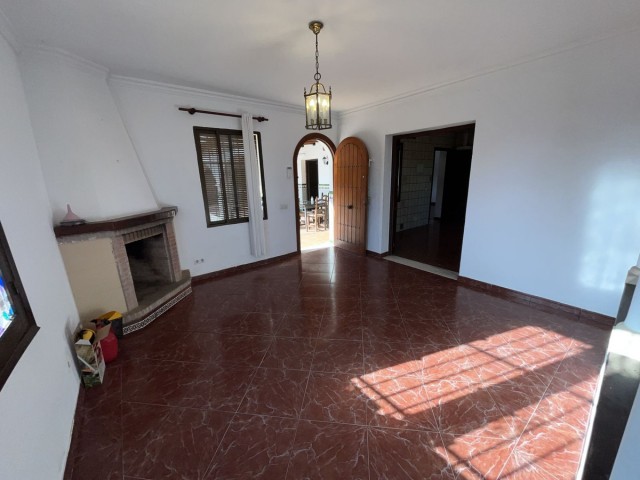 5 Makuuhuoneen Huvila Estepona