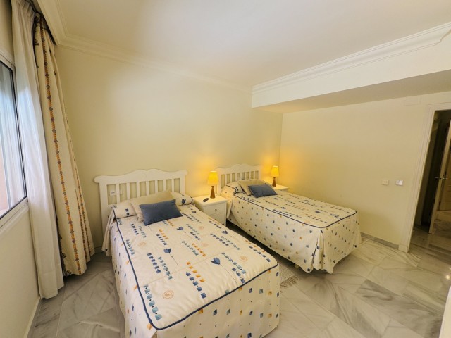 2 Bedrooms Apartment in Nueva Andalucía