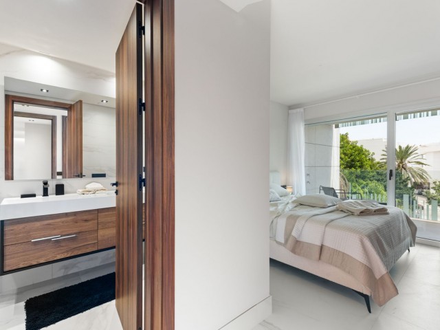3 Bedrooms Apartment in San Pedro de Alcántara