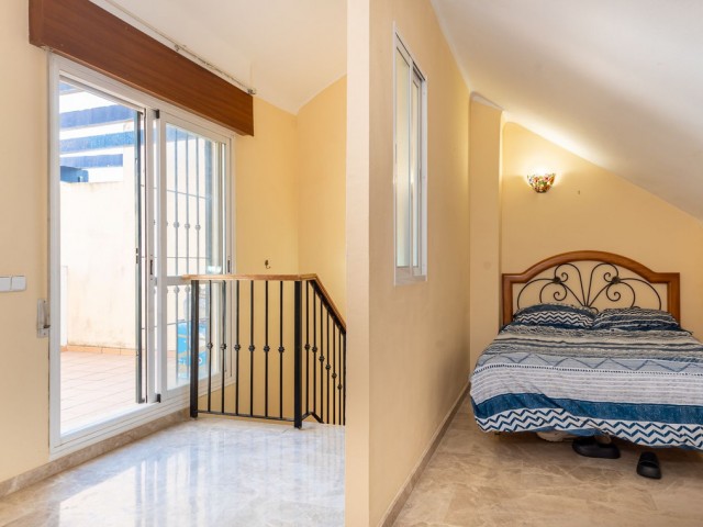 4 Bedrooms Townhouse in Marbella