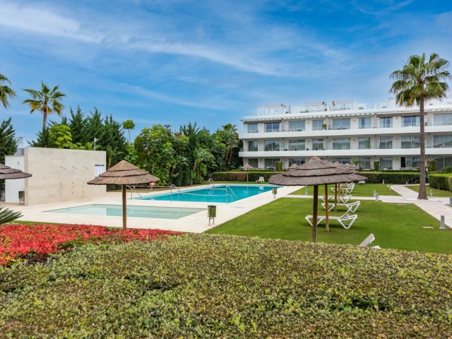2 Makuuhuoneen Huoneisto Estepona