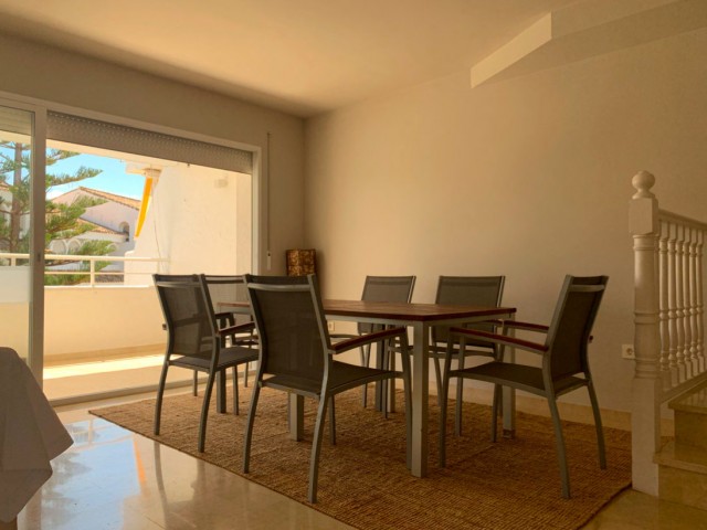 Apartamento, Marbesa, R5162698