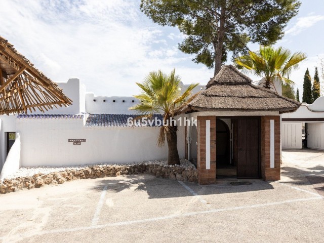 4 Bedrooms Villa in Mijas