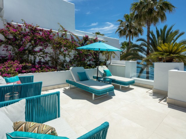 6 Bedrooms Apartment in Marbella