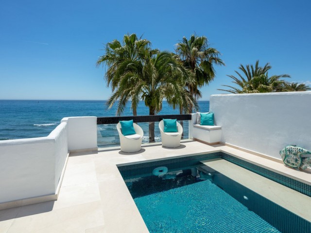 6 Bedrooms Apartment in Marbella