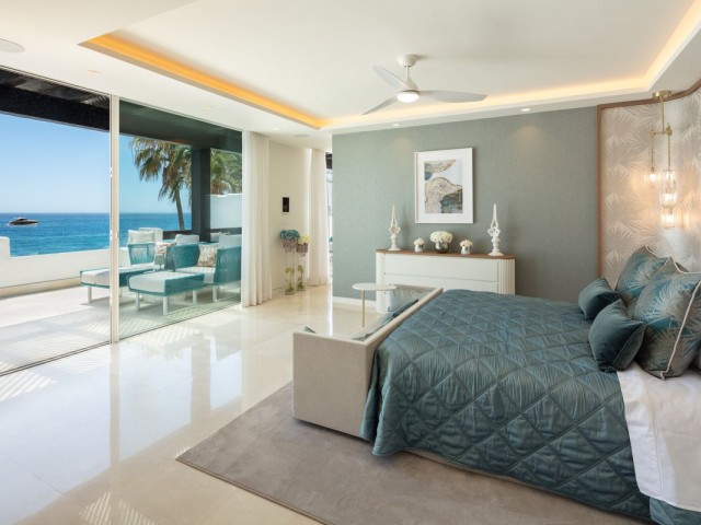 6 Bedrooms Apartment in Marbella