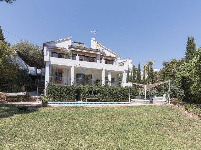 4 Bedrooms Villa in El Rosario