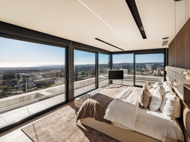 5 Bedrooms Villa in Sotogrande