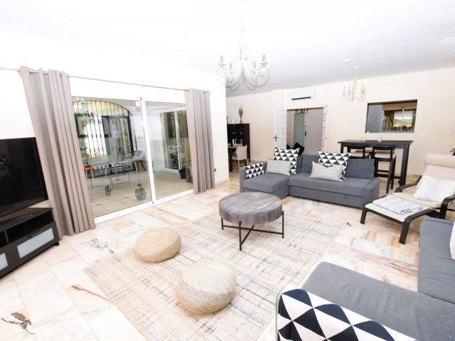3 Bedrooms Villa in Mijas Costa