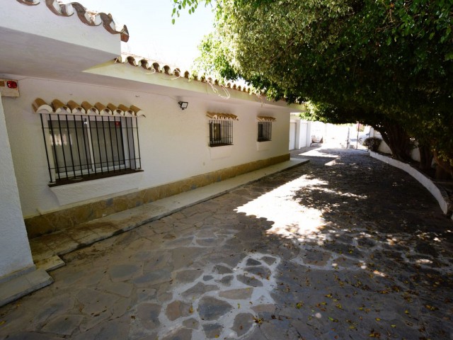 3 Bedrooms Villa in Mijas Costa