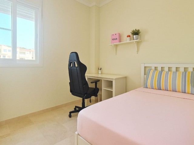 4 Schlafzimmer Apartment in Arroyo de la Miel