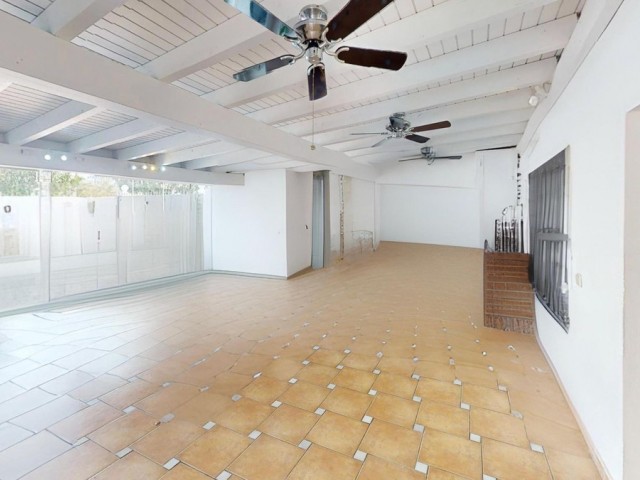 4 Bedrooms Villa in Costalita