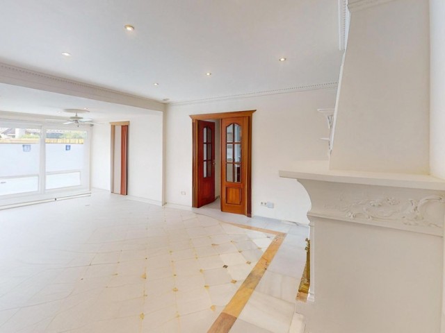 Huvila, Costalita, R5163850