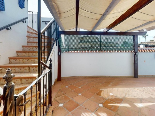 4 Soveroms Villa i Costalita