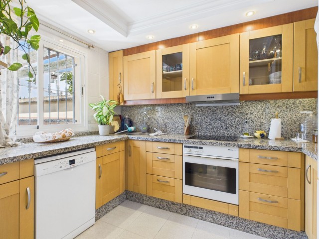 3 Slaapkamer Rijtjeshuis in Estepona