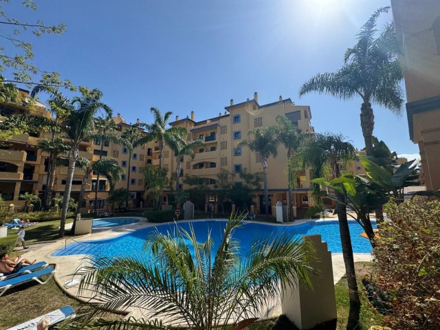 3 Bedrooms Apartment in San Pedro de Alcántara