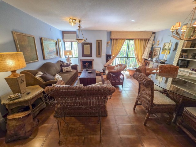 3 Slaapkamer Rijtjeshuis in Casares Playa