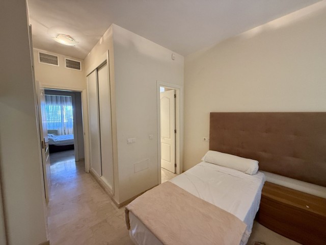 2 Sovrums Lägenhet i Elviria