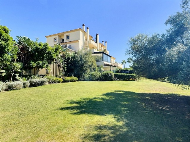 Huoneisto, San Roque Club, R5164798