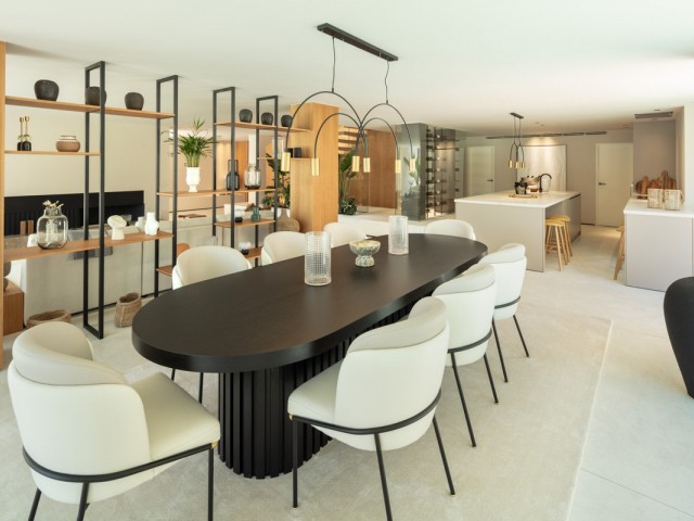 4 Soveroms Villa i Nueva Andalucía