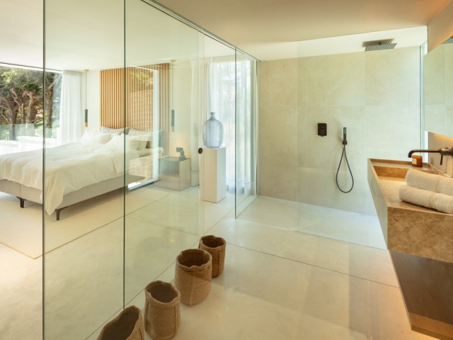 4 Soveroms Villa i Nueva Andalucía