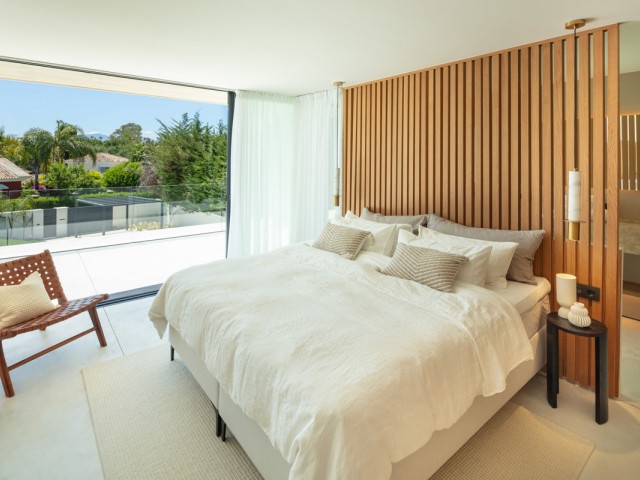 4 Soveroms Villa i Nueva Andalucía